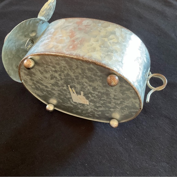 Pig Container - Cutest Ever - Picture 6 of 7